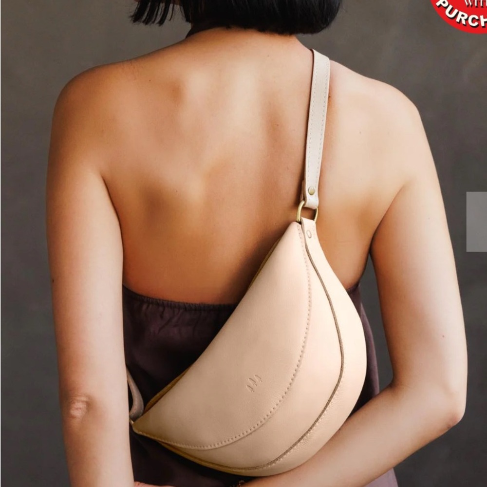 KOALA SLING BAG - Picture 2 of 8